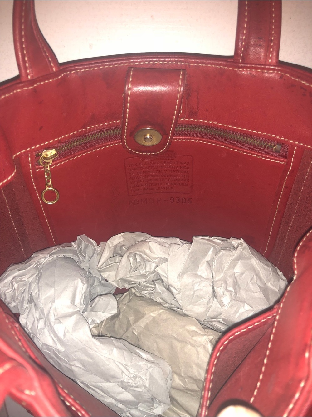 Leather Tote Bag in Deep Red - Picture 3 of 4